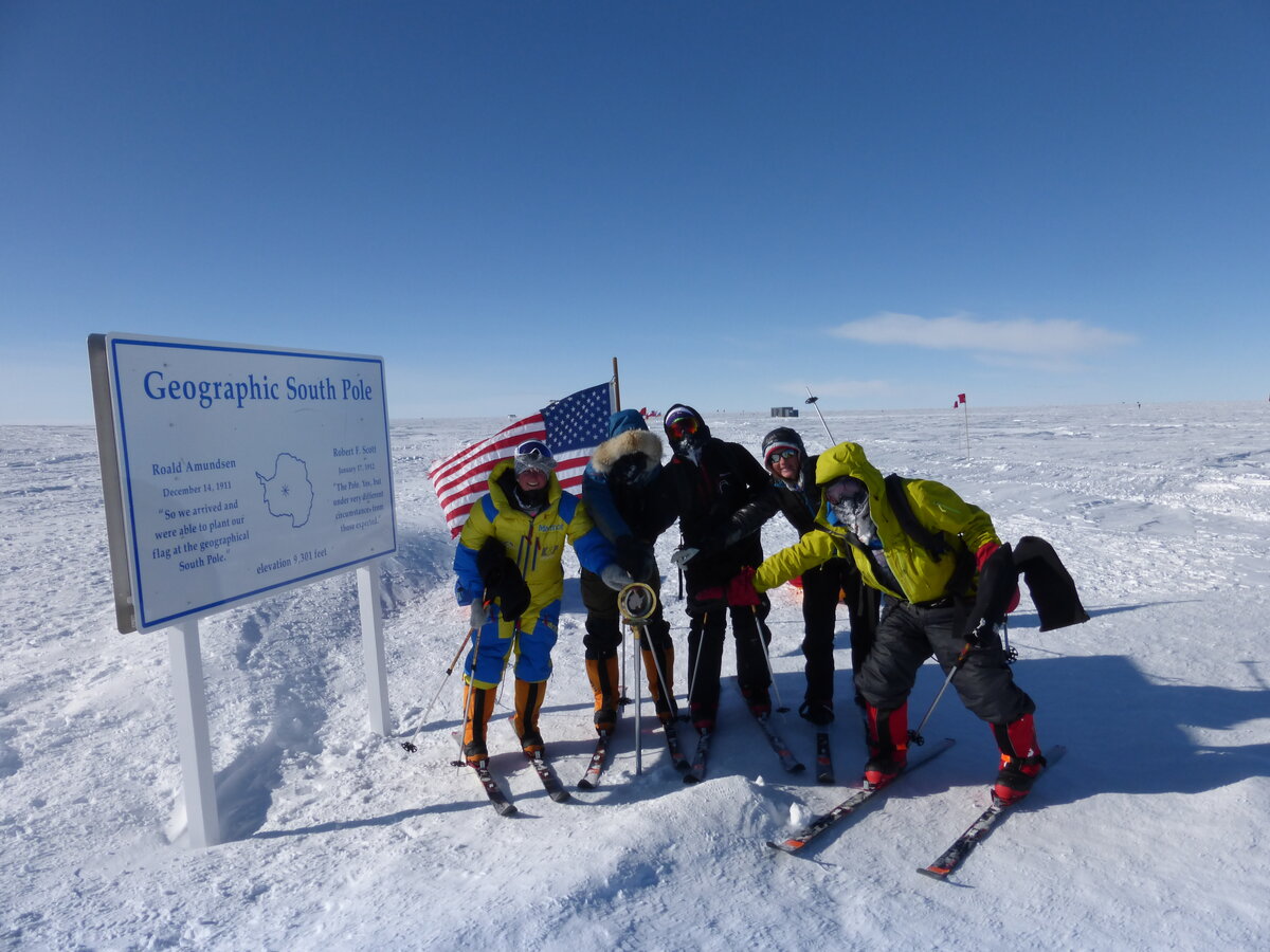 Ski Last Degree team reaches the Geographic South Pole